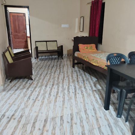 Venu'S By Quality Inn Варкала Экстерьер фото